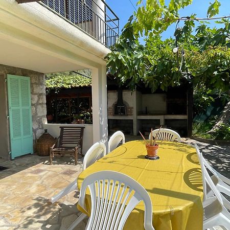 Bas De Villa Avec Acces Piscine Pres De Nice Cannes Monaco كارو المظهر الخارجي الصورة