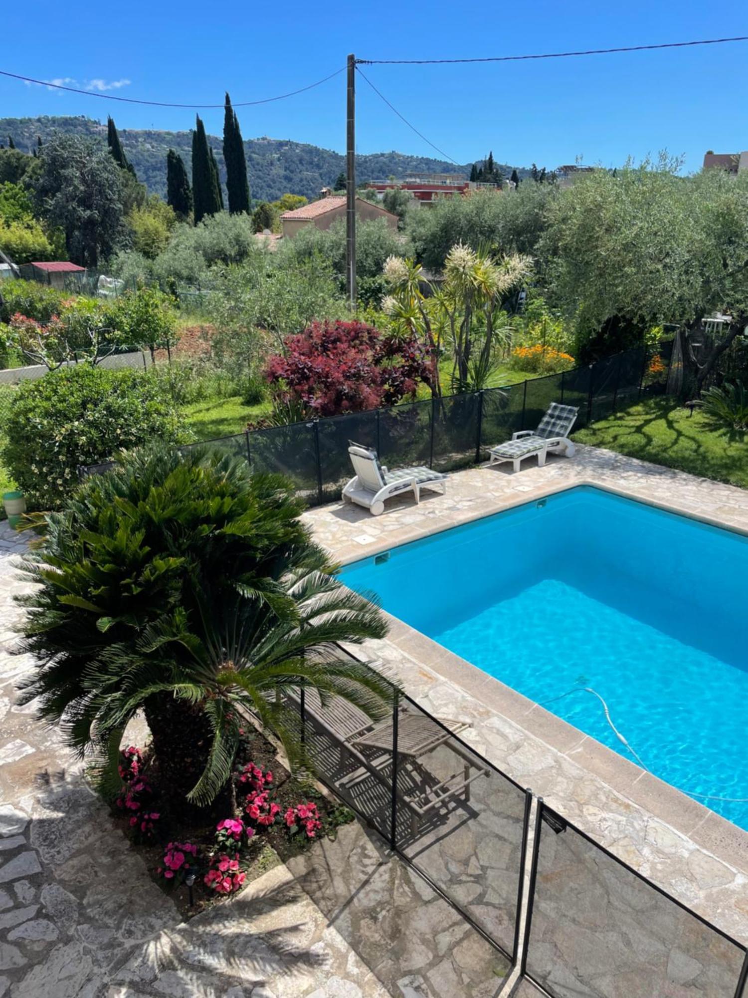 Bas De Villa Avec Acces Piscine Pres De Nice Cannes Monaco كارو المظهر الخارجي الصورة
