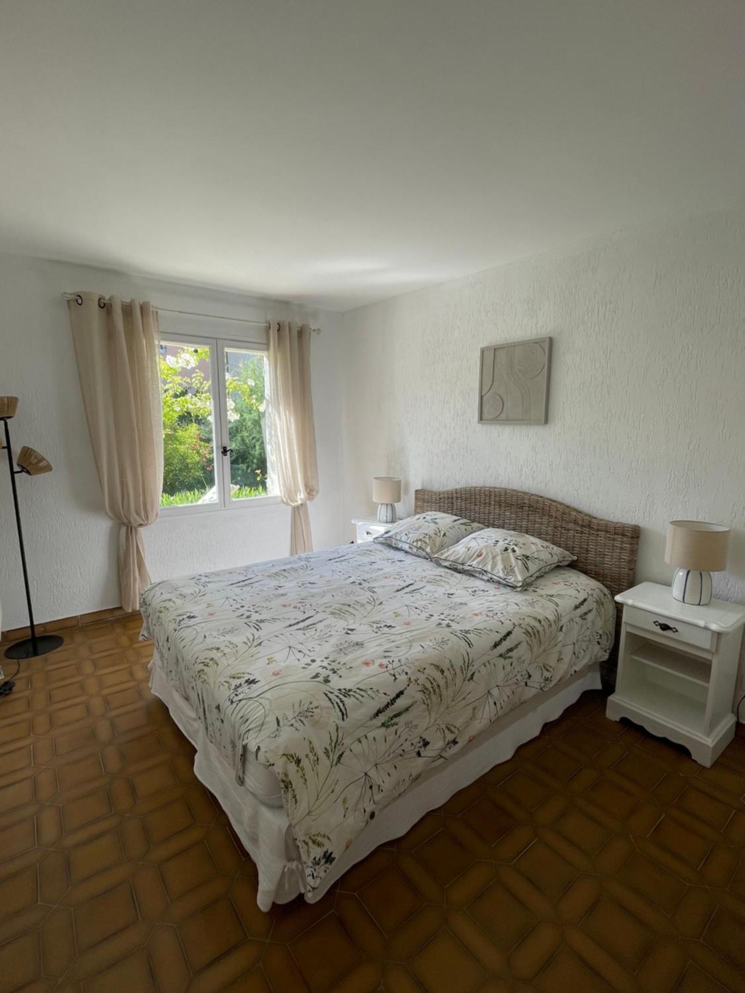 Bas De Villa Avec Acces Piscine Pres De Nice Cannes Monaco كارو المظهر الخارجي الصورة