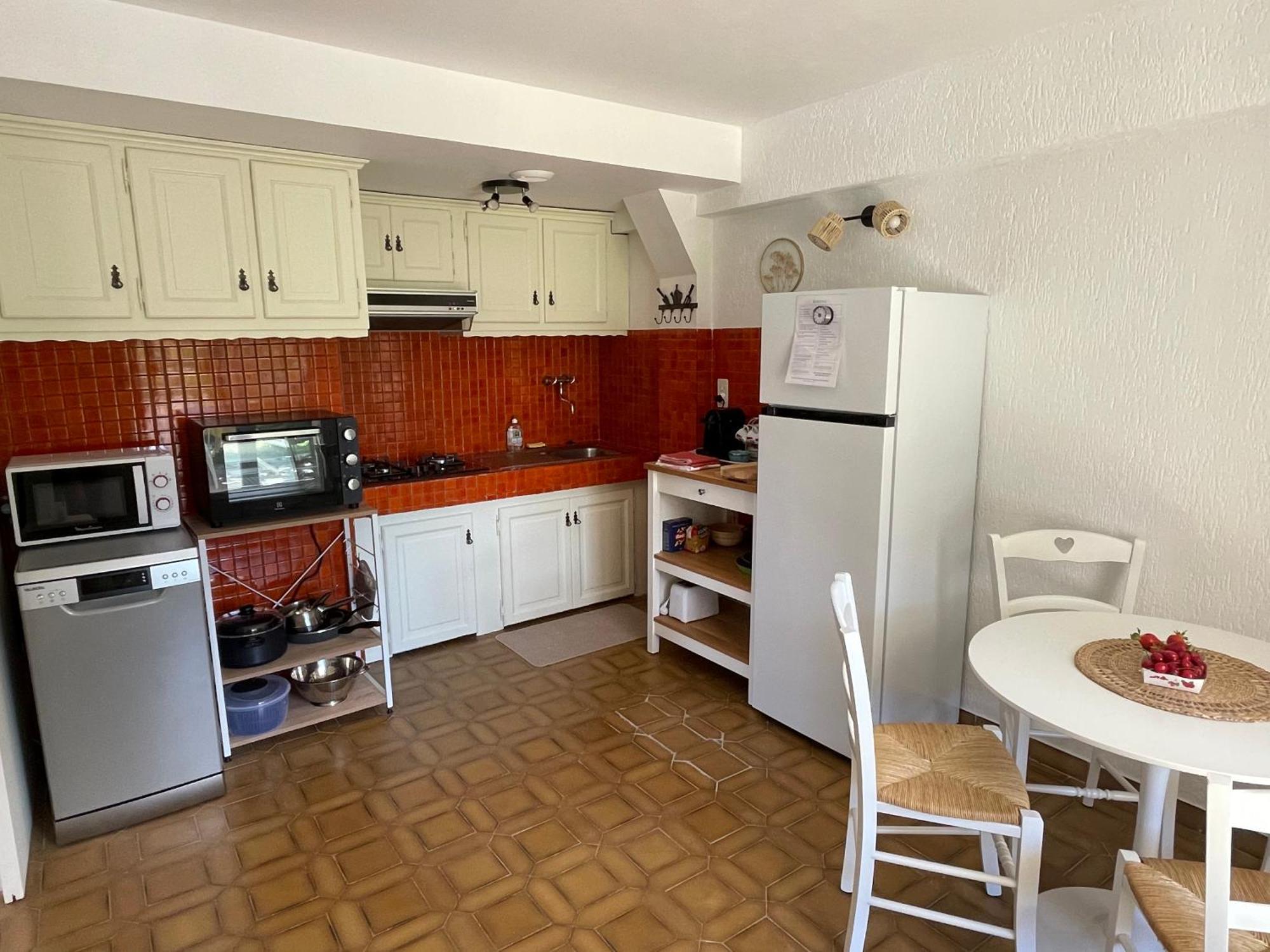 Bas De Villa Avec Acces Piscine Pres De Nice Cannes Monaco كارو المظهر الخارجي الصورة
