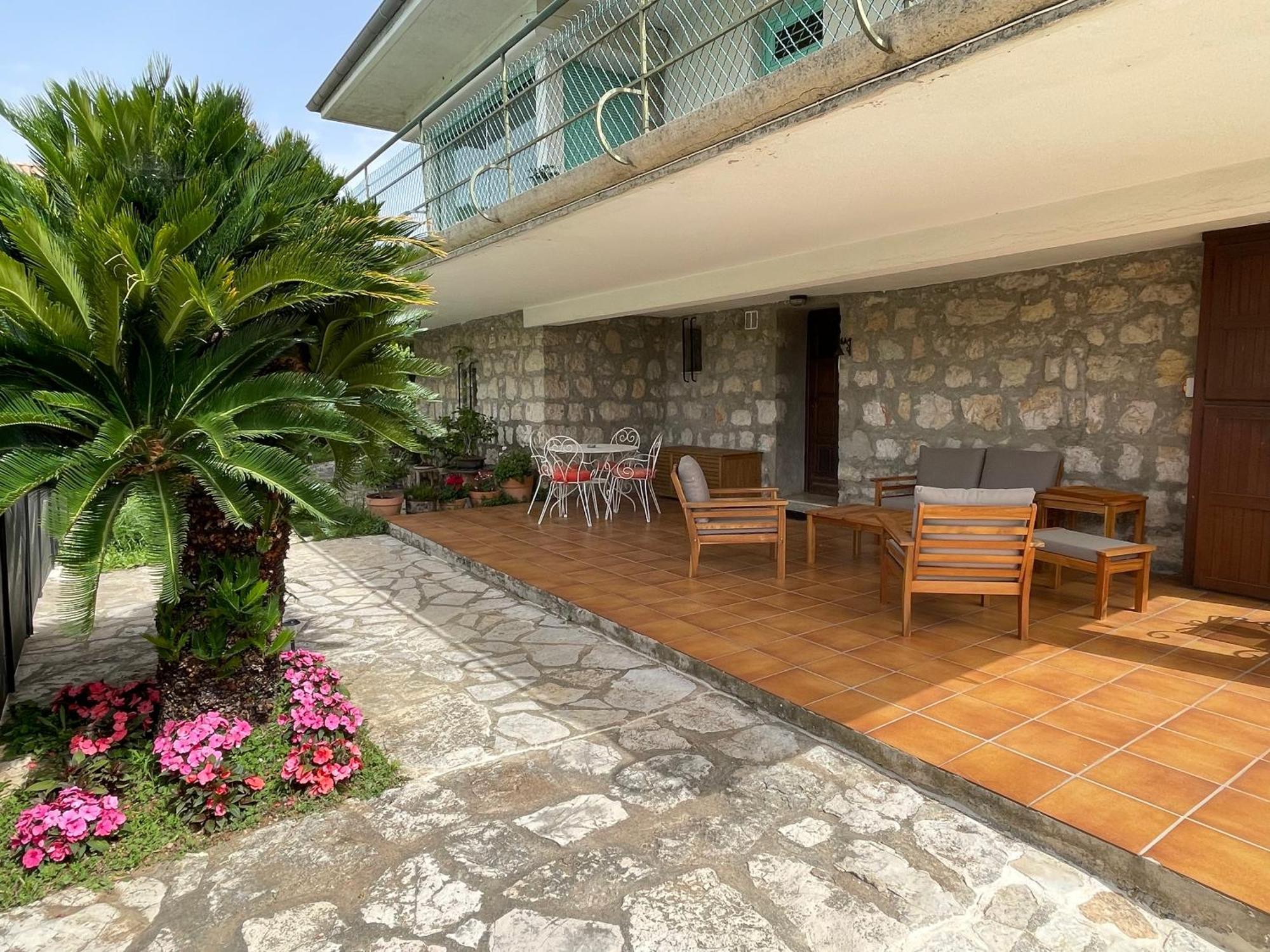 Bas De Villa Avec Acces Piscine Pres De Nice Cannes Monaco كارو المظهر الخارجي الصورة